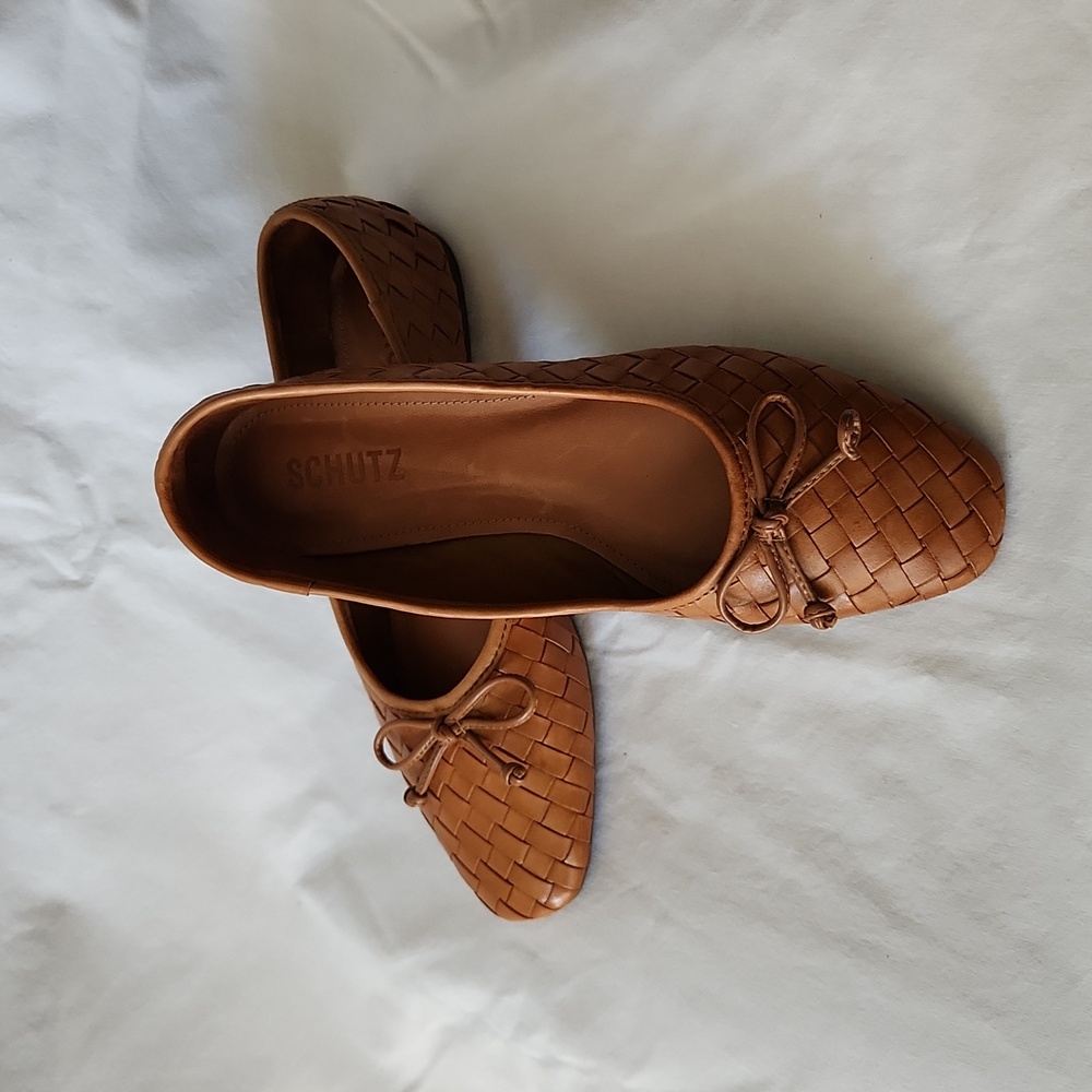 Schutz Arissa Woven Leather Flats NWOB